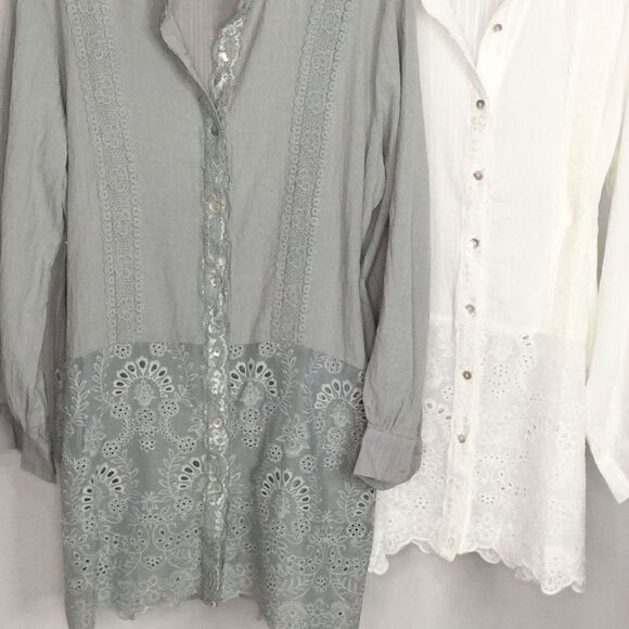 𝅺TUNIC with Lace and Eyelet Trim - Picture 11 of 11